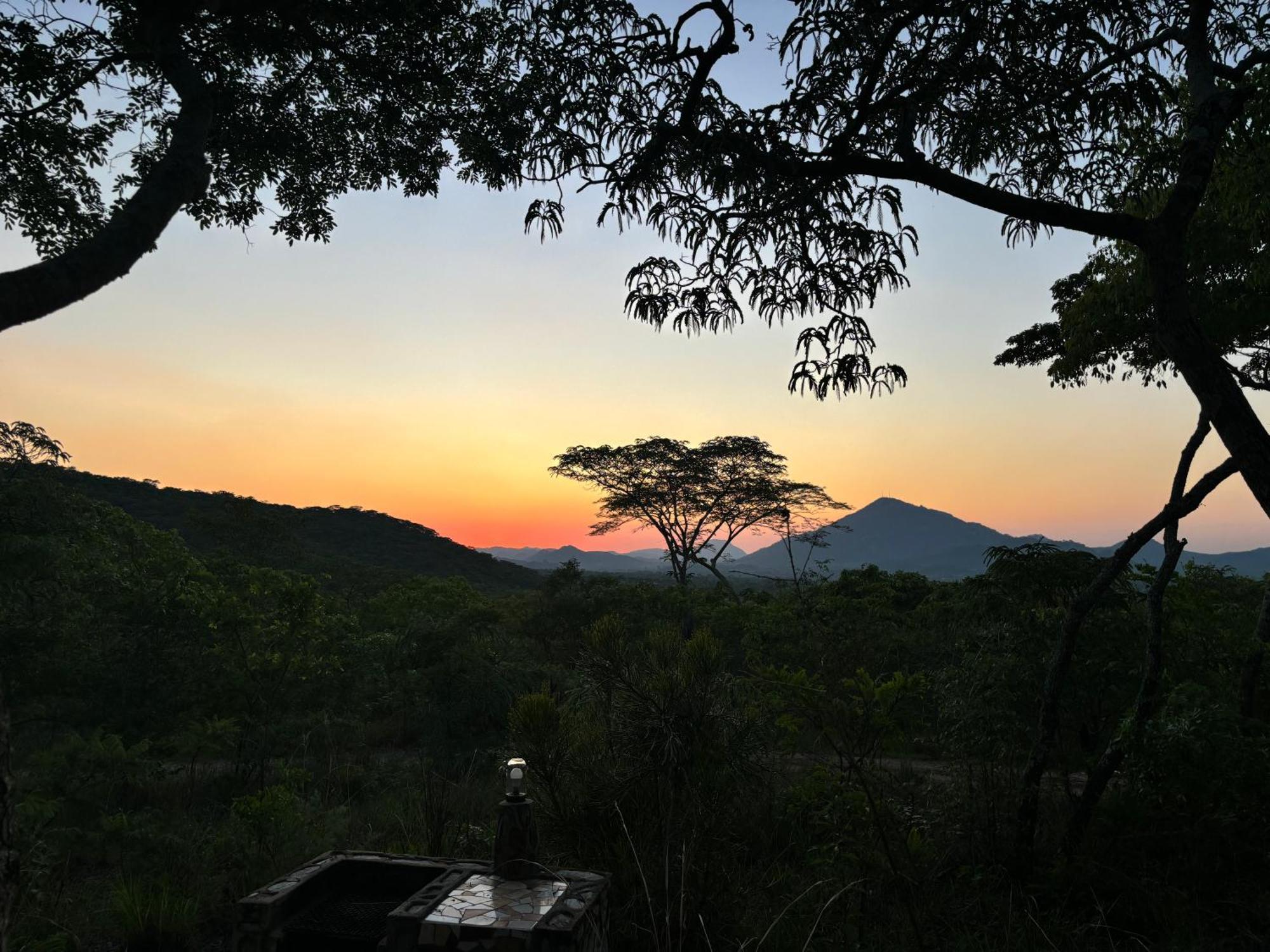 Musangano Lodge Odzi Ngoại thất bức ảnh