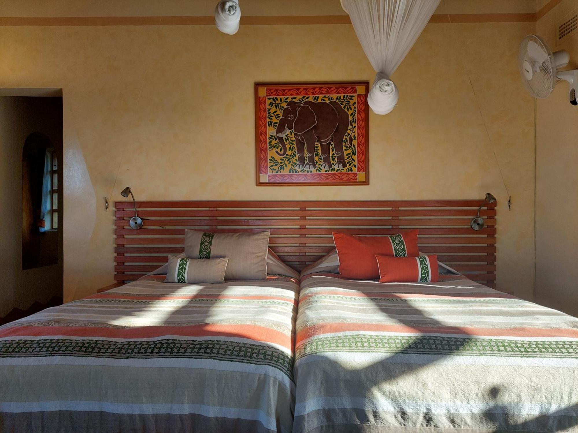 Musangano Lodge Odzi Ngoại thất bức ảnh