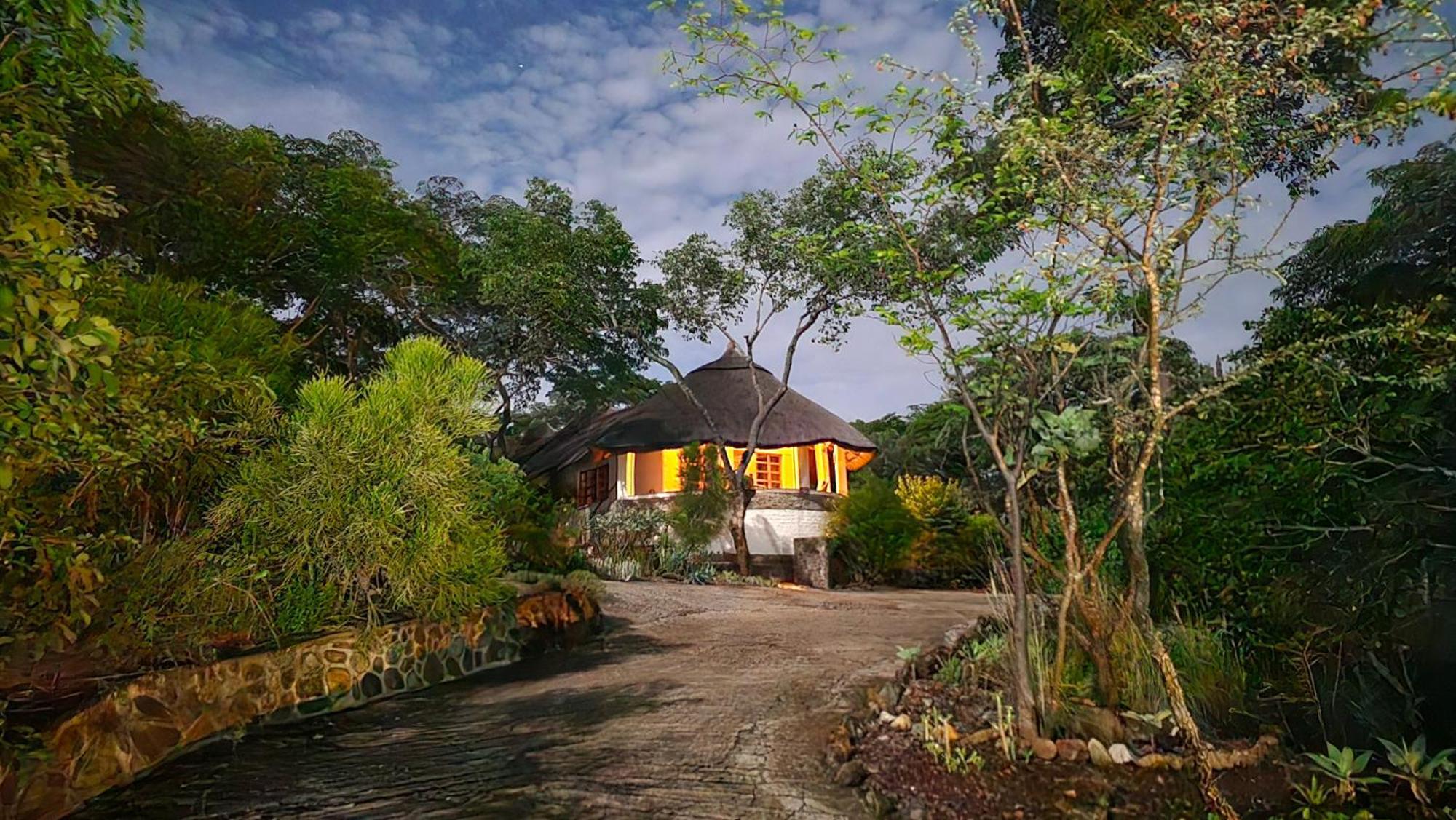 Musangano Lodge Odzi Ngoại thất bức ảnh